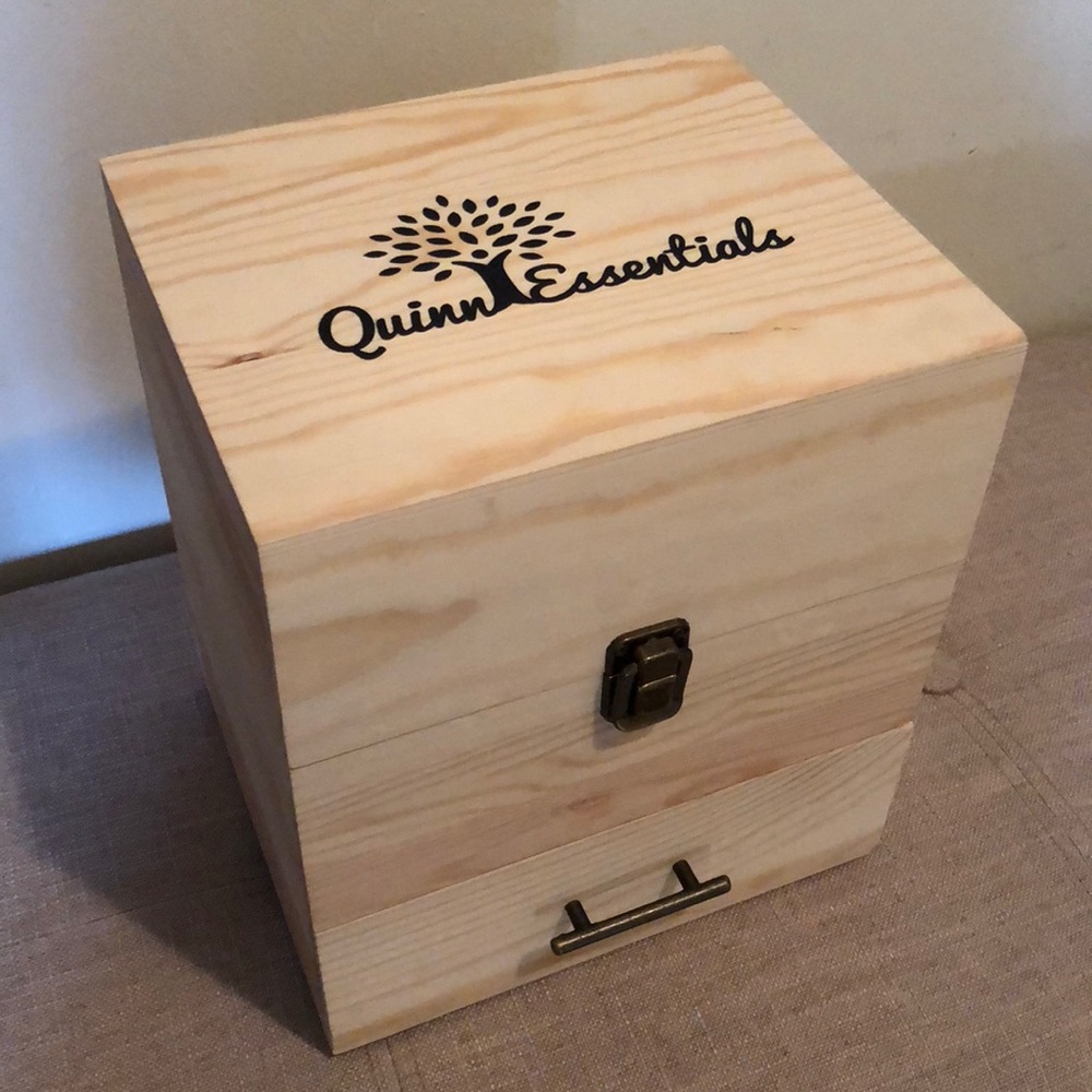 Essential oil storage box